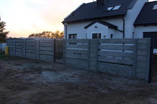 21 (1) (1) (1) (1) (1) (1)